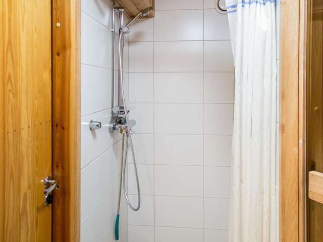 Дома для отпуска Holiday Home Ylläksen tunturihonkamaja a 1 Экясломполо-16